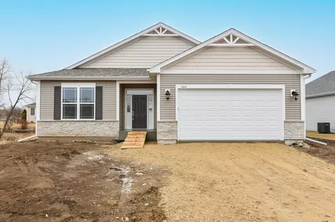 204 N Autumn, Delavan, WI 53115