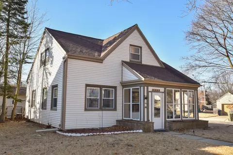 3223 N 54th, Milwaukee, WI 53216