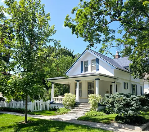 434 Madison, Lake Geneva, WI 53147