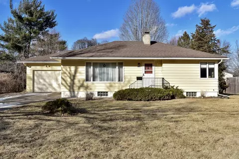 1728 Gilmore, Winona, MN 55987