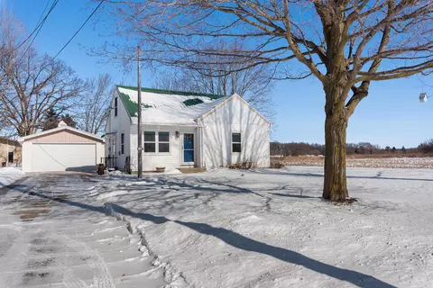 4484 County Highway Q, Richfield, WI 53017