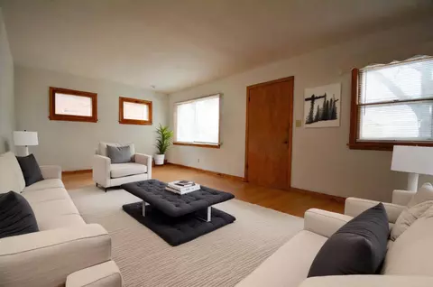 5355 N 33rd, Milwaukee, WI 53209