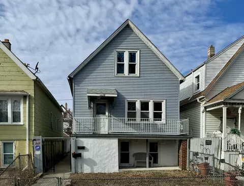 2027 S 12th, Milwaukee, WI 53204