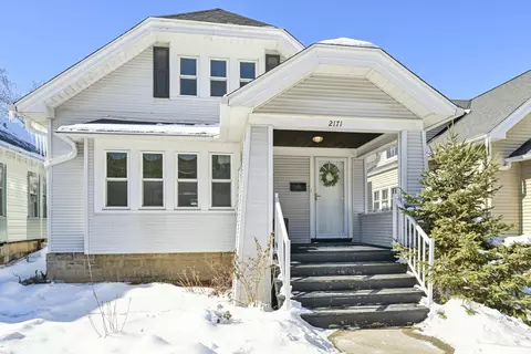 2171 N 68th, Wauwatosa, WI 53213