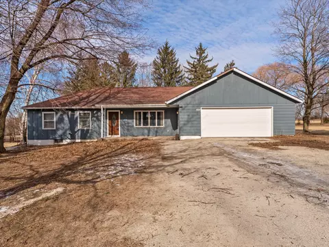 13726 Pieschel, Cato, WI 54230
