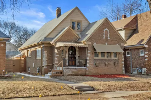 3525 N 38th, Milwaukee, WI 53216