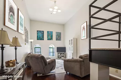 270 E Highland #826, Milwaukee, WI 53202