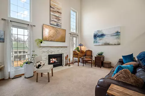 1745 Woodland #12-38, Geneva, WI 53147