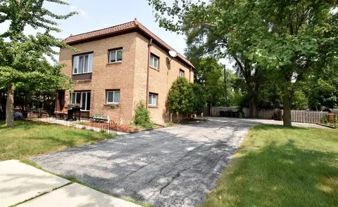 3320 S Schauer, Milwaukee, WI 53219