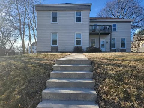 440 N 8th, West Bend, WI 53090