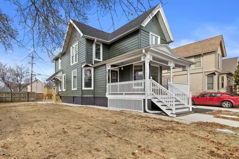 1642 Villa, Racine, WI 53403