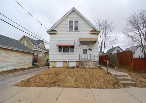 1518 S 15th, Milwaukee, WI 53204