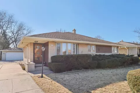6135 W Plainfield, Greenfield, WI 53220