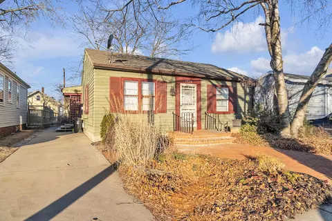 2124 Blake, Racine, WI 53404