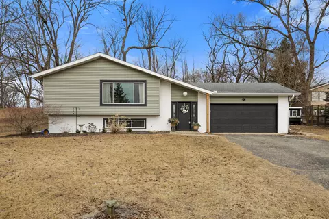 w8372 Crawford Road, Pacific, WI 53901