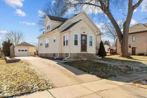 619 Highland, Kewaskum, WI 53040