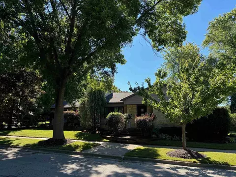 330 Taft, Fond Du Lac, WI 54935