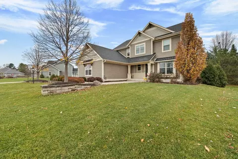 n47w22268 Woodleaf, Pewaukee, WI 53072