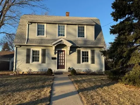 224 Gardner, Burlington, WI 53105