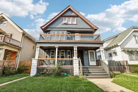 2851 N 37th, Milwaukee, WI 53210