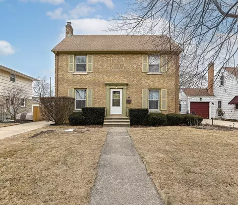 2728 Lincoln, Kenosha, WI 53143