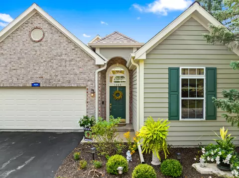 1049 Terrace #43-24, Geneva, WI 53147