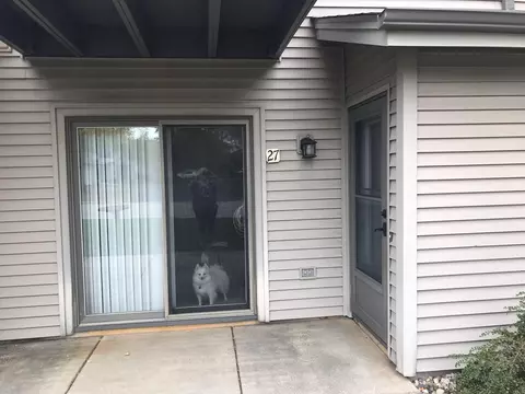 1100 Prairie #27L, Mount Pleasant, WI 53406