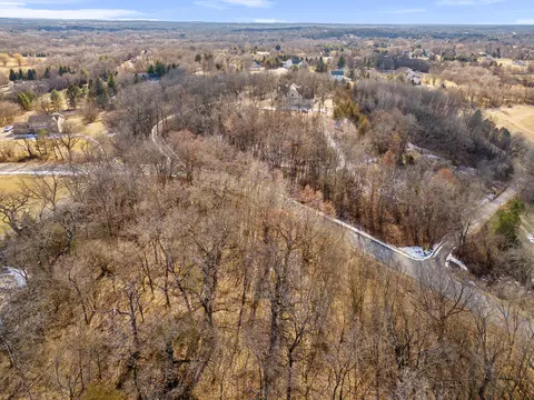 Lt20 Cregennan Bae, Genesee, WI 53183