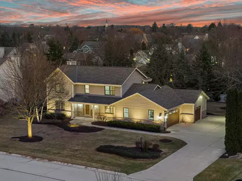 w148n7040 Terriwood, Menomonee Falls, WI 53051