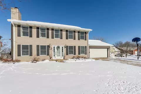 n75w23186 N Ridgeview, Sussex, WI 53089