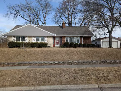 622 Williams, South Milwaukee, WI 53172
