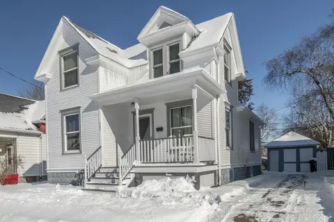 2029 Carter, Racine, WI 53402