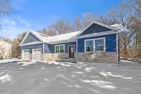 11317 8th, Pleasant Prairie, WI 53158