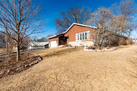 3056 S East, Troy, WI 53120