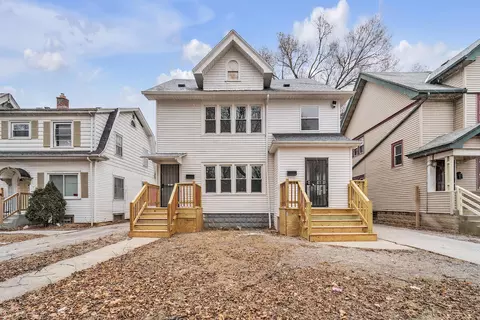 2706 N 40th #2708, Milwaukee, WI 53210