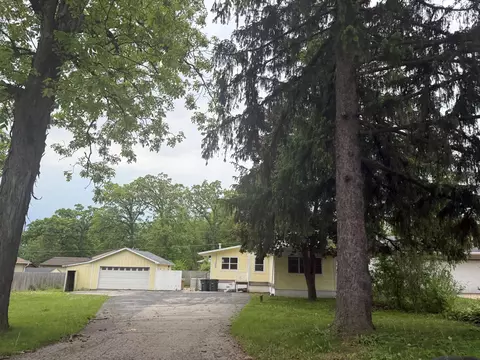 24713 68th, Paddock Lake, WI 53168