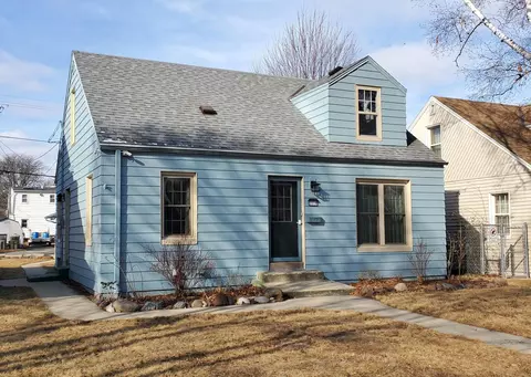 3319 S Adams, Milwaukee, WI 53207