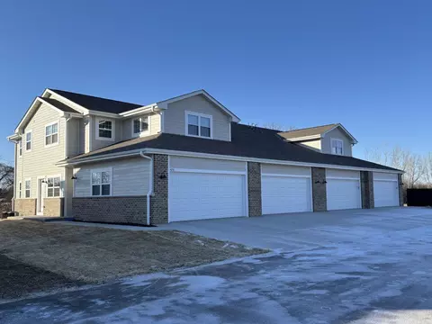 470 Quiet Mdw #A, Johnson Creek, WI 53038