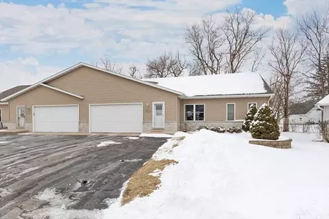 1011 Edgewater, Fort Atkinson, WI 53538