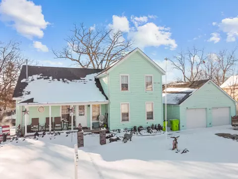 223 Martin, Sharon, WI 53585