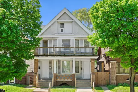 2321 W Mitchell #2323, Milwaukee, WI 53204