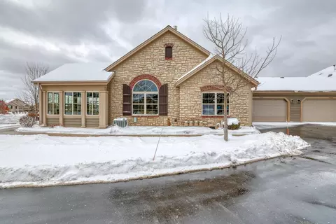 15250 Huff, Brookfield, WI 53005