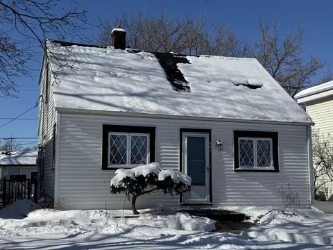 801 S 115th, West Allis, WI 53214