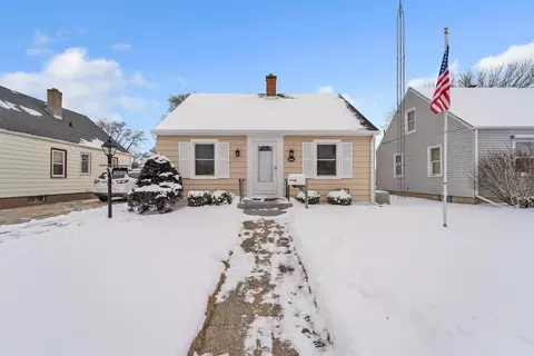7843 20th, Kenosha, WI 53143