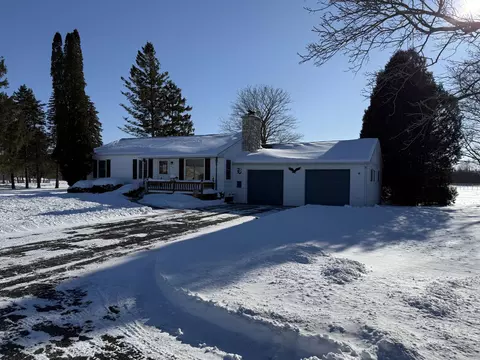 320 W Main, Mishicot, WI 54228
