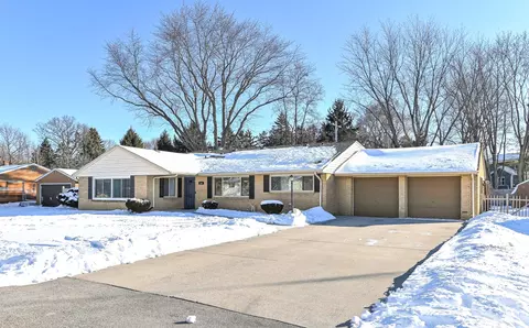 5201 Ruby, Racine, WI 53402