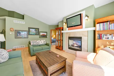 s70w15646 Sandalwood #15646, Muskego, WI 53150