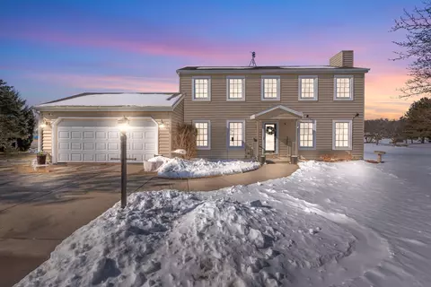 w275s2091 Kame Ter, Waukesha, WI 53188