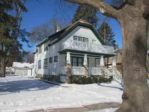 5011 N 26th, Milwaukee, WI 53209