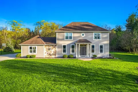 n25w27243 Orchard, Pewaukee, WI 53072